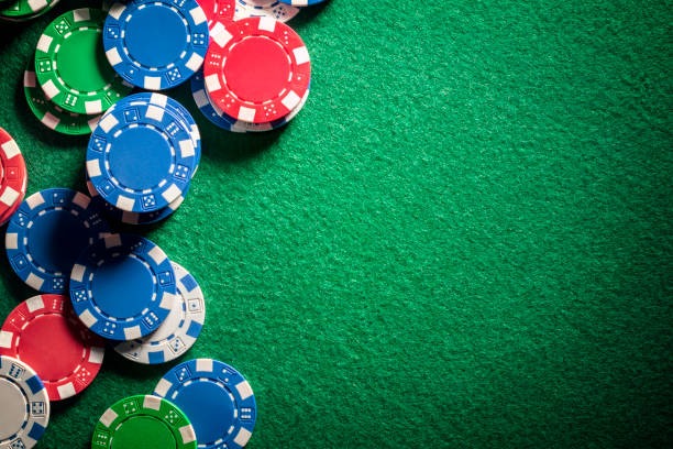 indslot mobile app showing Reactoonz alongside live casino tables
